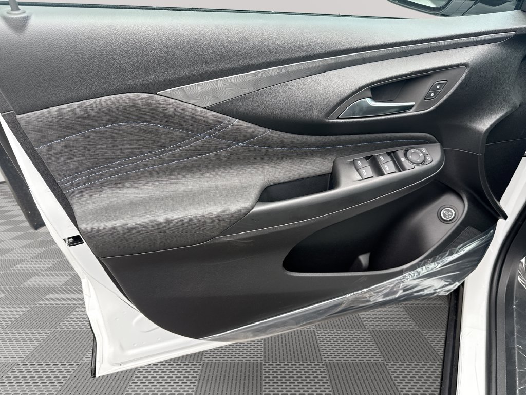 New 2026 Buick Envista Sport Touring w/ Convenience I Package FWD image 21