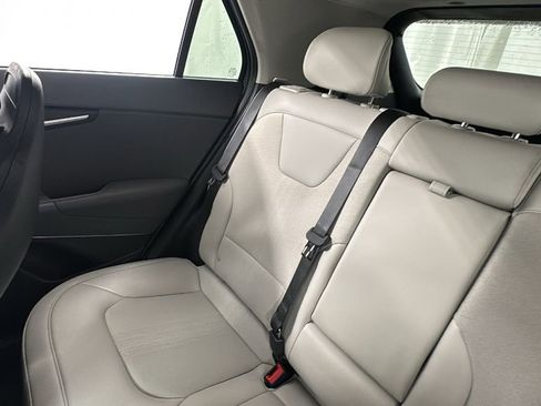 New 2025 Kia Niro EX image 14