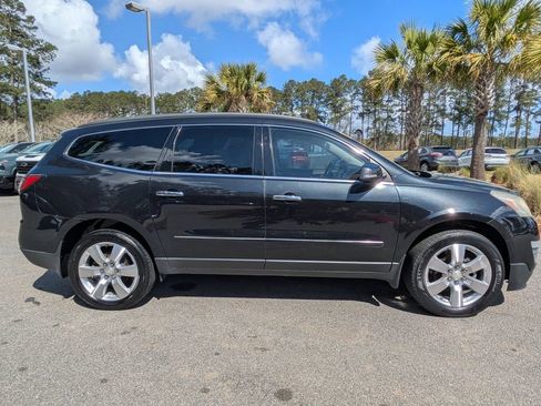 Used 2015 Chevrolet Traverse LTZ image 3