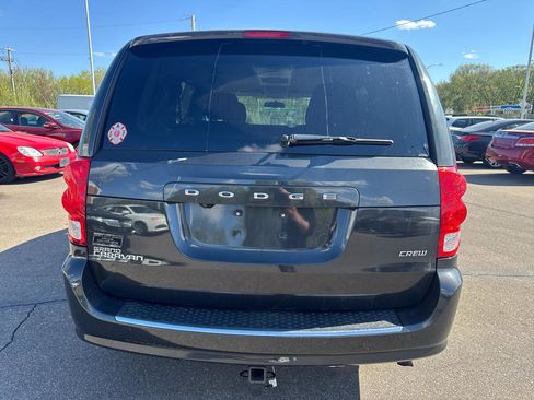 Used 2011 Dodge Grand Caravan Crew w/ Entertainment Group 1 FWD image 6