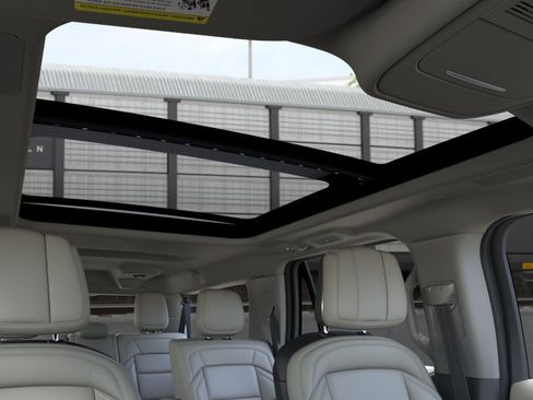 New 2026 Lincoln Navigator L Reserve AWD/4WD image 66