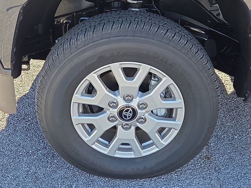 New 2026 Toyota Tacoma SR image 5