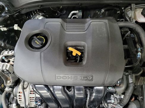 Used 2023 Kia Forte LXS FWD image 30