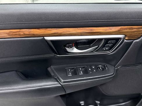 Used 2021 Honda CR-V Touring image 15