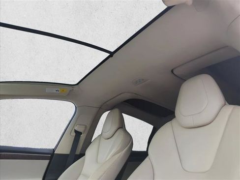 Used 2018 Tesla Model X 75D AWD/4WD image 12