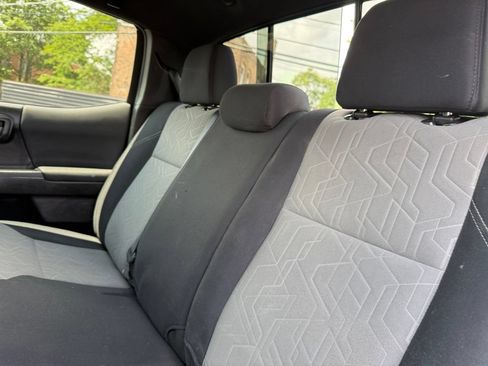Used 2023 Toyota Tacoma TRD Sport AWD/4WD image 26
