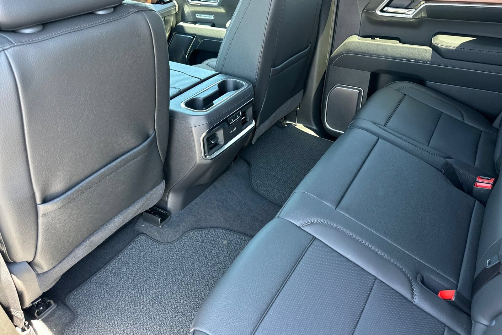 New 2026 GMC Sierra 1500 Denali AWD/4WD image 14