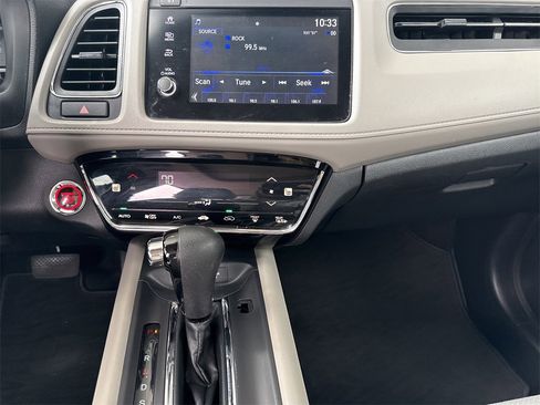 Used 2020 Honda HR-V EX image 17