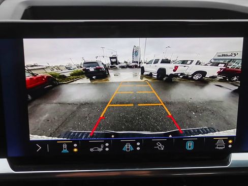 Used 2024 Chevrolet Silverado 2500 High Country w/ Technology Package image 58