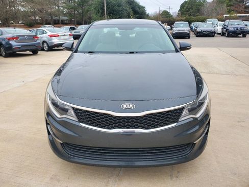 Used 2016 Kia Optima LX image 2