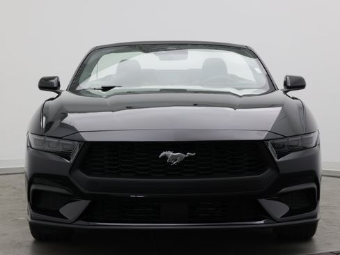 Used 2026 Ford Mustang Premium RWD image 2