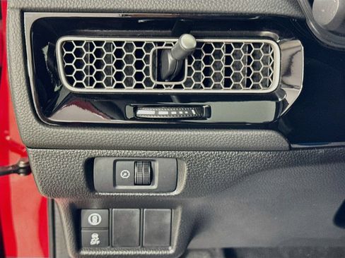 Used 2023 Honda Civic Sport image 13
