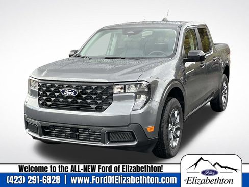 New 2025 Ford Maverick XLT w/ Equipment Group 301A image 9