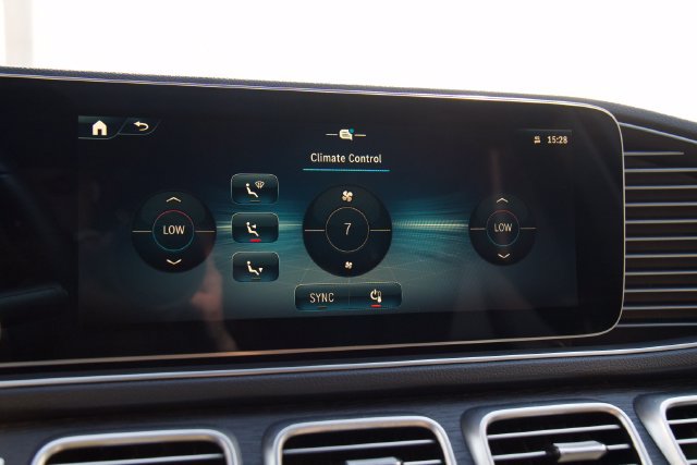 Used 2025 Mercedes-Benz GLE 350 4MATIC image 24