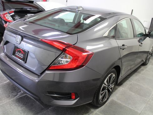 Used 2016 Honda Civic EX-L image 6