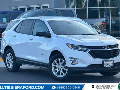 Used 2019 Chevrolet Equinox LS w/ LS Convenience Package image 1
