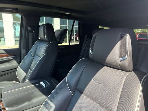 Used 2021 Cadillac Escalade Premium Luxury w/ Driver Assist Tech Package RWD image 9