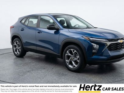 Used 2025 Chevrolet Trax LT
