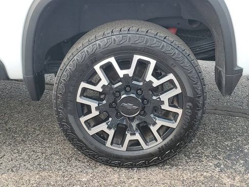 Certified 2026 Chevrolet Silverado 2500 High Country w/ High Country Premium Package AWD/4WD image 34