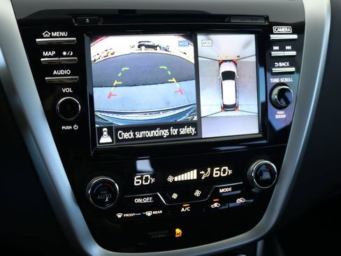 Used 2018 Nissan Murano SL image 48