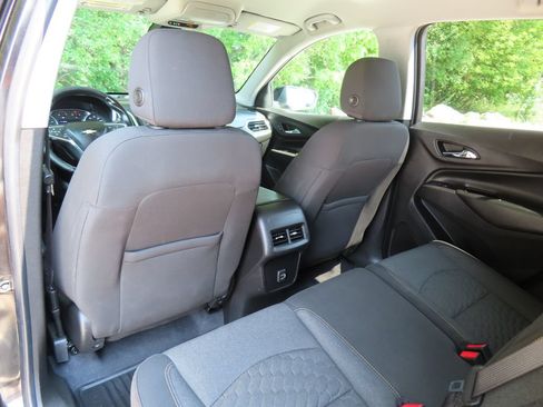 Certified 2020 Chevrolet Equinox LT w/ Driver Convenience Package FWD image 24