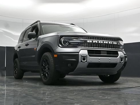 Certified 2025 Ford Bronco Sport Badlands AWD/4WD image 56
