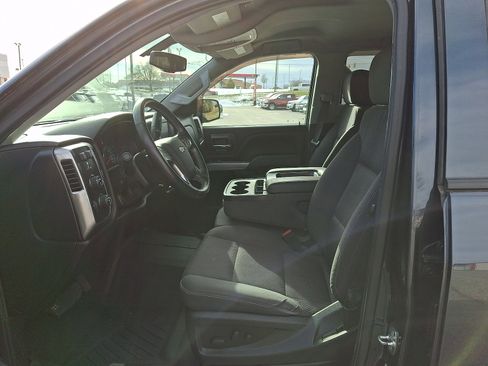 Used 2018 Chevrolet Silverado 1500 LT w/ All Star Edition image 15