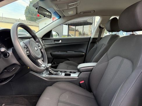 Used 2018 Kia Optima LX w/ 17" Alloy Wheels Package image 15