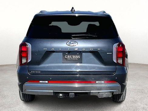 Used 2024 Hyundai Palisade Calligraphy image 6