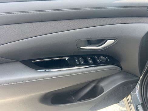 New 2026 Hyundai Tucson Limited AWD/4WD image 8