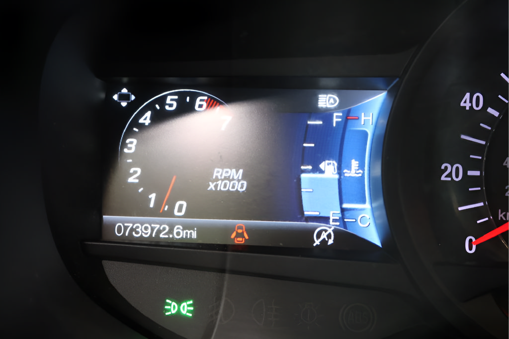 Used 2019 Ford Edge ST w/ Equipment Group 401A AWD/4WD image 18