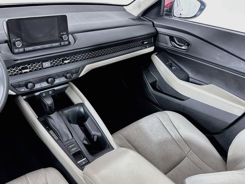 Certified 2024 Honda Accord EX image 23