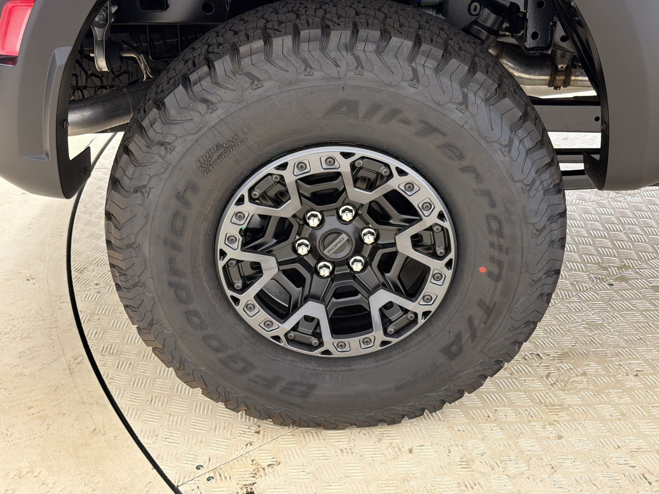 New 2026 Ford F150 Raptor w/ Equipment Group 803A Raptor R AWD/4WD image 12