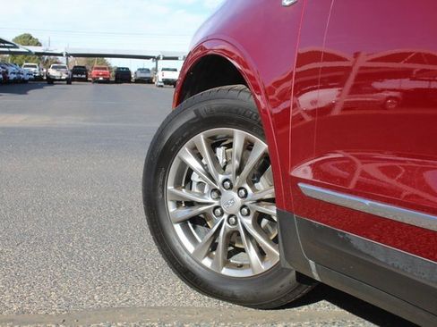 Used 2023 Cadillac XT5 Premium Luxury w/ Technology Package image 12