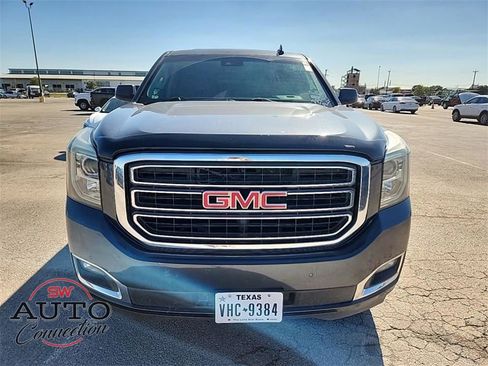 Used 2019 GMC Yukon XL SLT w/ Open Road Package image 3