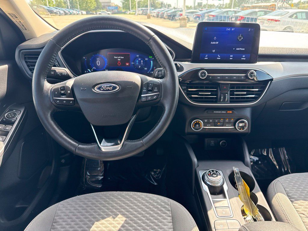 Used 2020 Ford Escape SE Sport AWD/4WD image 10