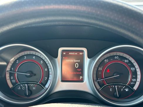 Used 2019 Dodge Journey GT image 34