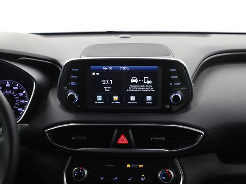 Used 2020 Hyundai Santa Fe SE image 16