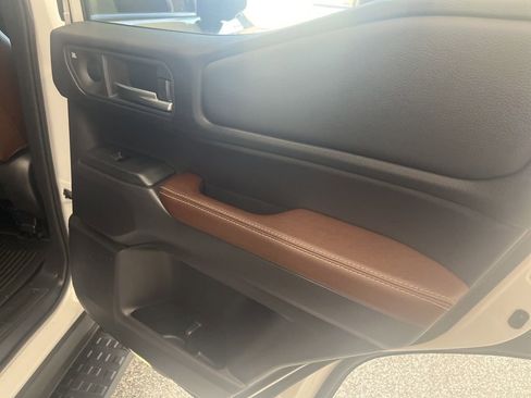 Used 2025 Toyota Land Cruiser w/ Premium Package image 34