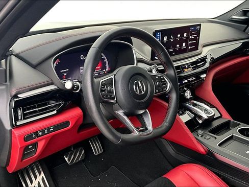 Used 2025 Acura MDX A-Spec image 15