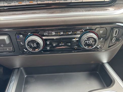 New 2026 Chevrolet Silverado 1500 LTZ AWD/4WD image 10