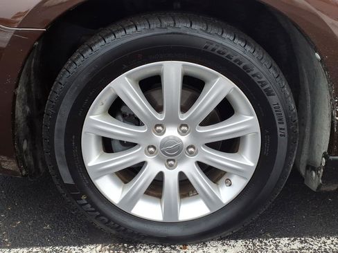 Used 2013 Chrysler 200 Limited w/ Sun/Sound Group image 6