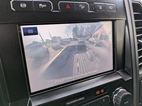 Used 2022 Ford F250 XL w/ STX Appearance Package image 27