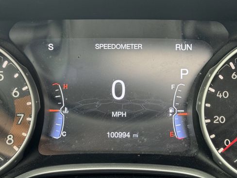 Used 2019 Jeep Compass Limited AWD/4WD image 12