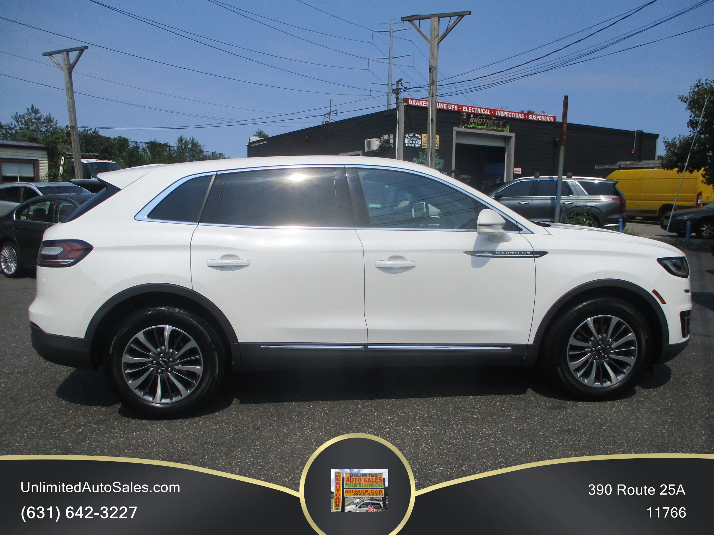 Used 2020 Lincoln Nautilus Premier w/ Equipment Group 101A AWD/4WD image 4