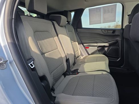 Used 2022 Ford Escape SE w/ Cold Weather Package image 35