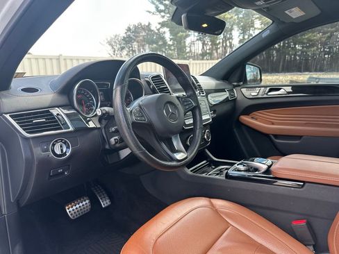 Used 2019 Mercedes-Benz GLE 43 AMG 4MATIC Coupe image 17