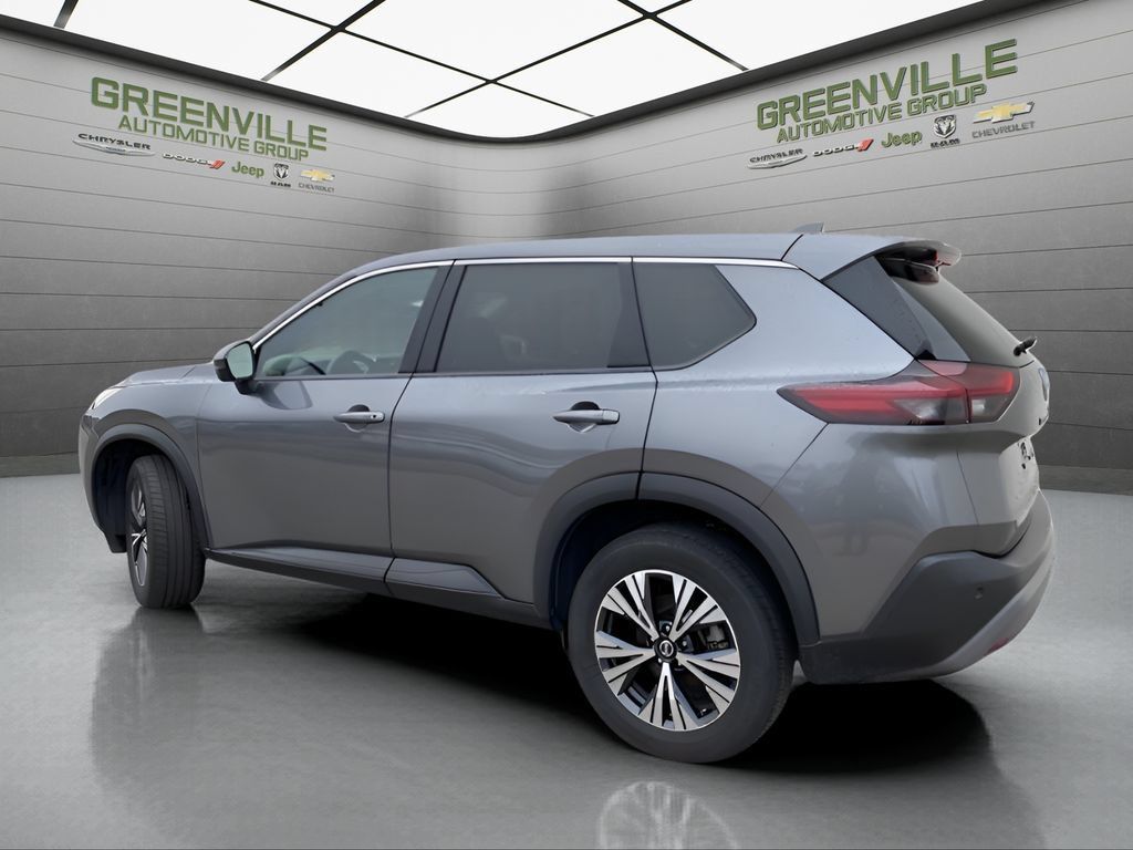 Used 2021 Nissan Rogue SV AWD/4WD image 3