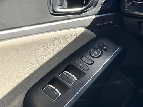 Certified 2025 Acura Integra A-Spec image 28