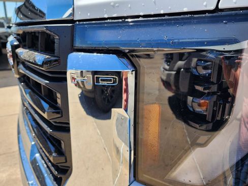 New 2026 GMC Sierra 3500 Pro AWD/4WD image 10